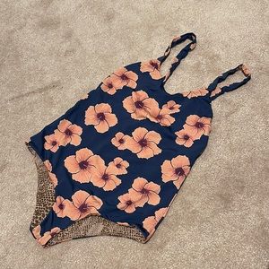 Acacia Hibiscus M One Piece